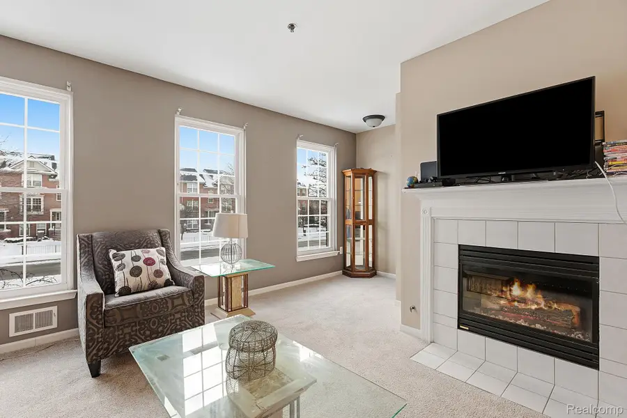 20014 Boardwalk Boulevard, Southfield, MI 48075 - Image #2