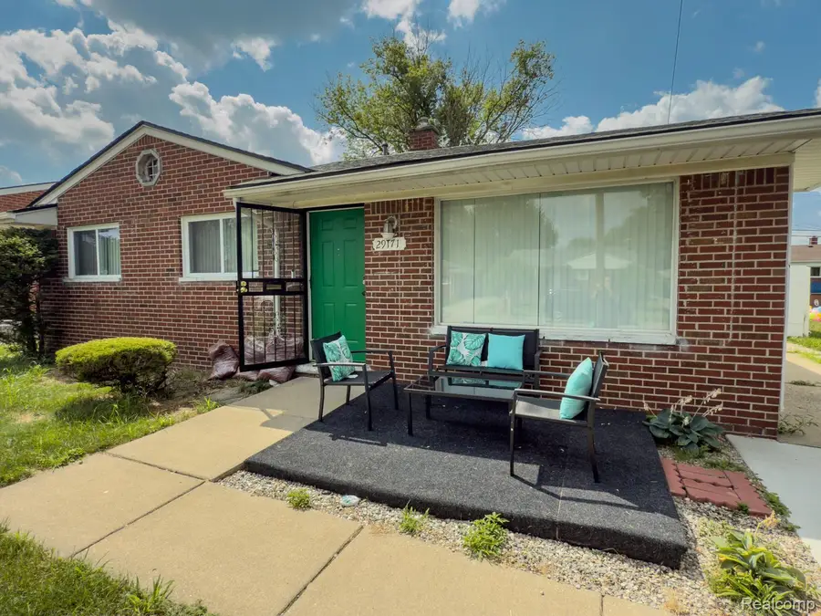 29171 Carlton Street, Inkster, MI 48141 - Image #2