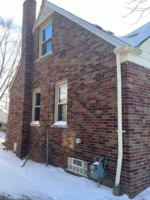 16200 Novara Street, Detroit, MI 48205 - Image #3