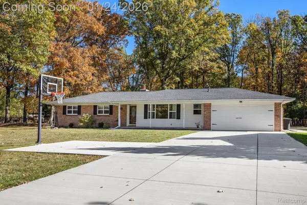 20149 Hcl Jackson, GrosseIle, MI 48138