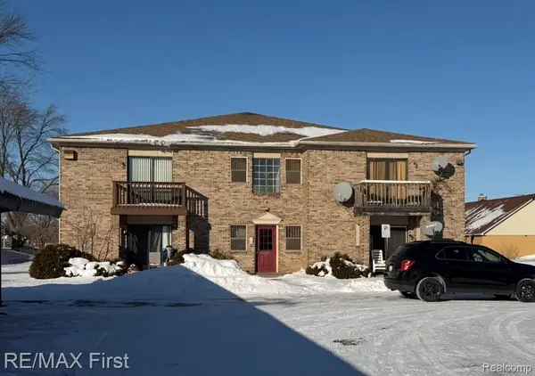 286 E. 13 Mile Road #203, MadisonHeights, MI 48071