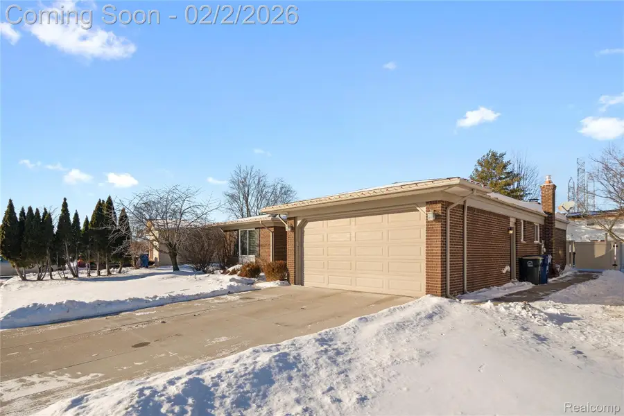 43818 Palisades Drive, Canton, MI 48187 - Image #2