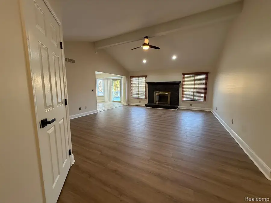 31245 Partridge Lane, Chesterfield, MI 48047 - Image #3