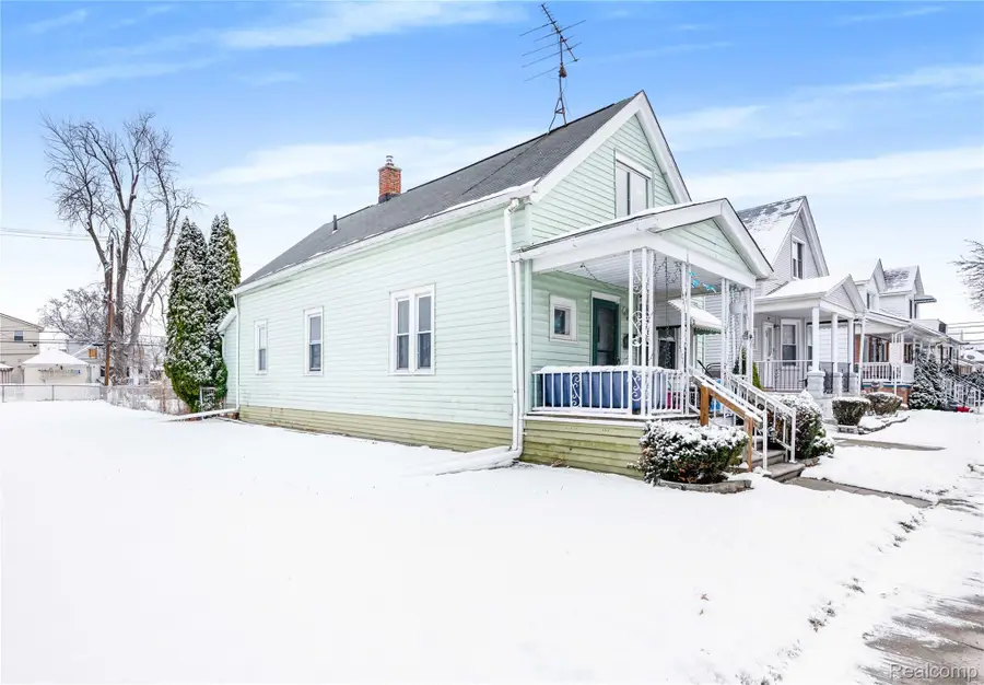 5424 Bingham Street, Dearborn, MI 48126 - Image #2