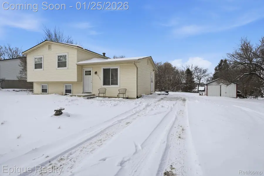 2191 Stonesthrow Drive, Lapeer, MI 48446 - Image #2