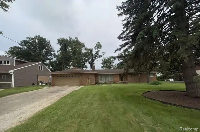 44505 Harmony Lane, Belleville, MI 48111 - Image #2