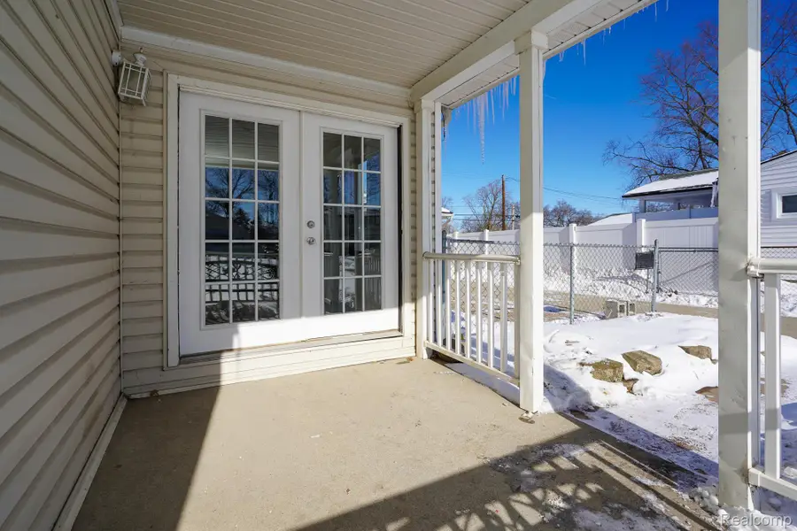 35226 Glen Street, Westland, MI 48186 - Image #3