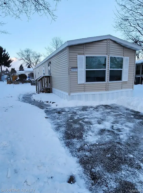 2005 Marmoor Drive, ShelbyTwp, MI 48317