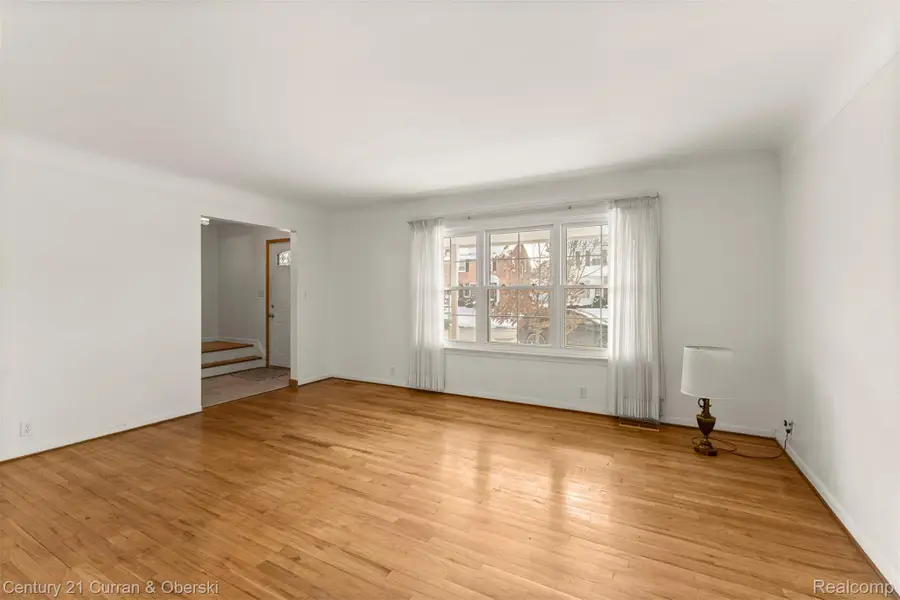 22912 Marlboro Street, Dearborn, MI 48128 - Image #3