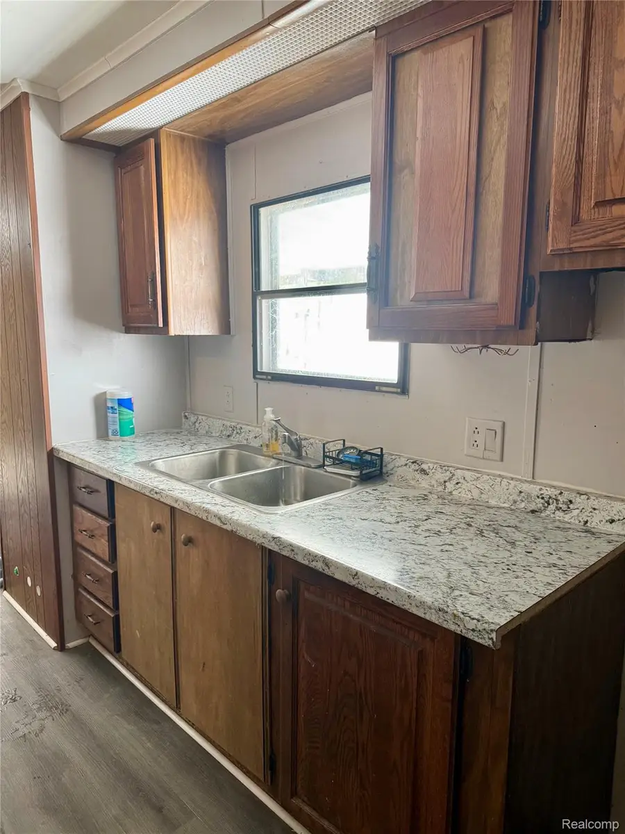 51183 E Sylvia Drive S, Van Buren, MI 48111 - #3