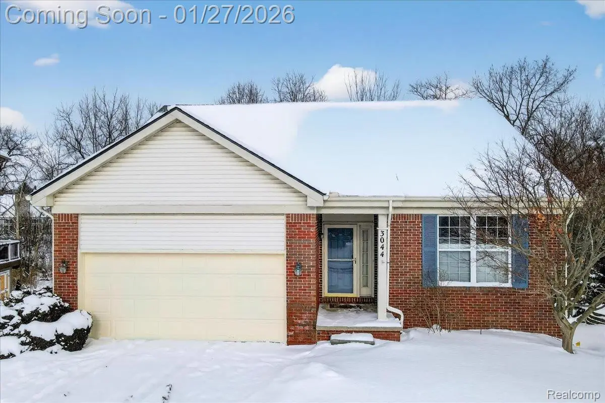 3044 Talon Circle, Orion, MI 48360 - Image #1