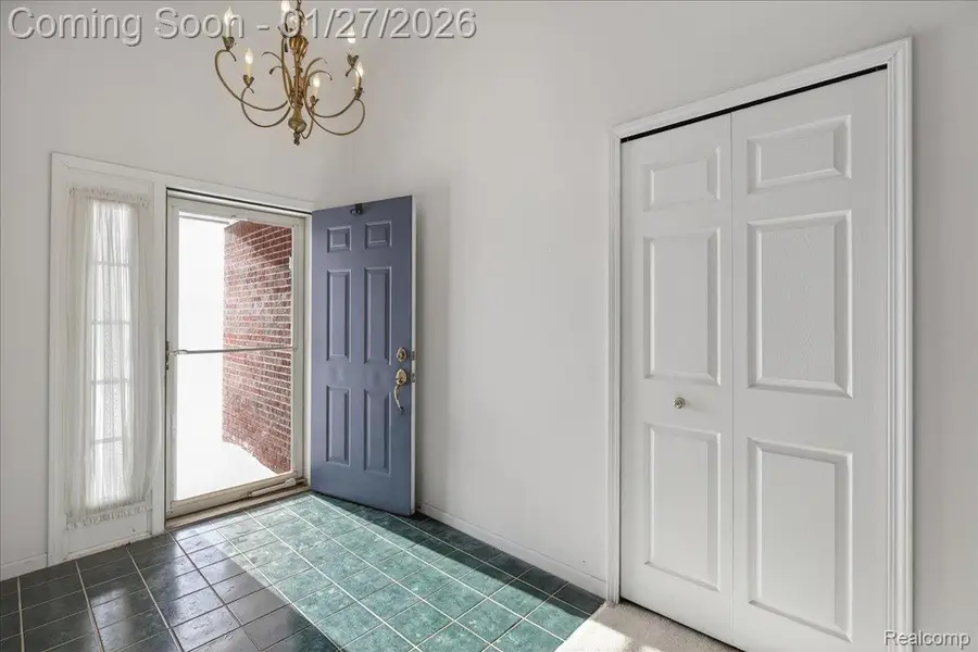 3044 Talon Circle, Orion, MI 48360 - Image #3