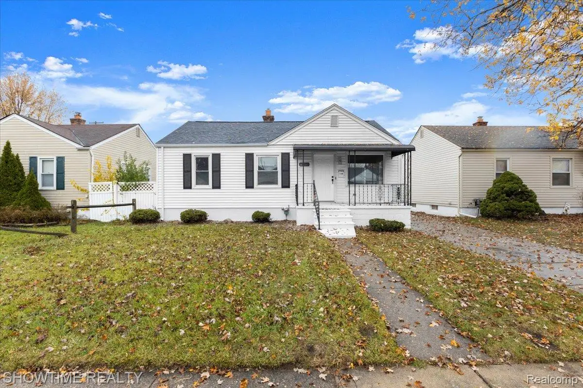 26400 Blumfield Street, Roseville, MI 48066 - Image #1