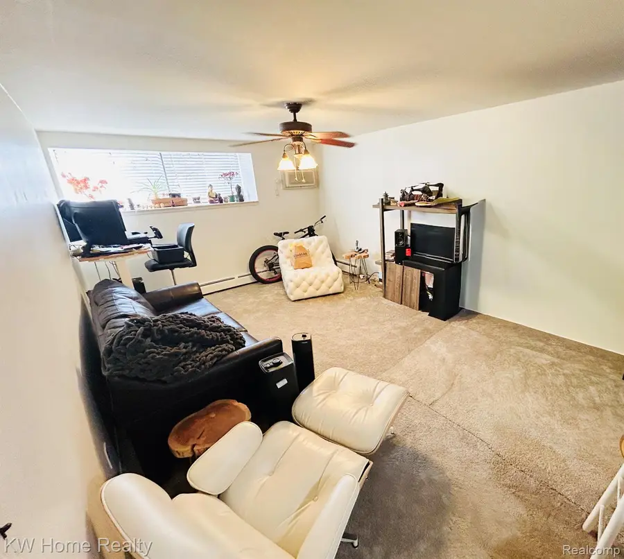 28418 W 8 Mile Road #a5, Farmington, MI 48336 - Image #3