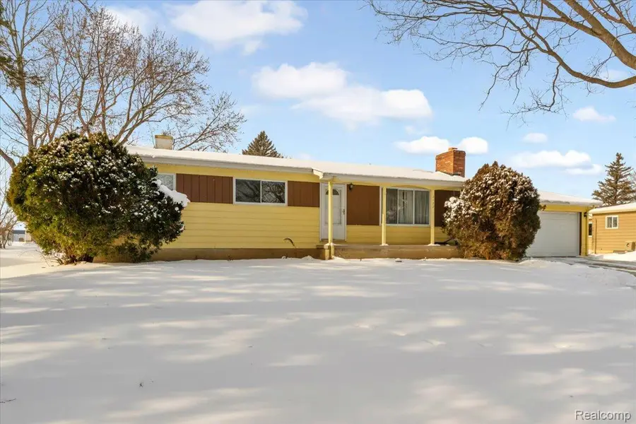 3122 Eastgate Street, Burton, MI 48519 - Image #3