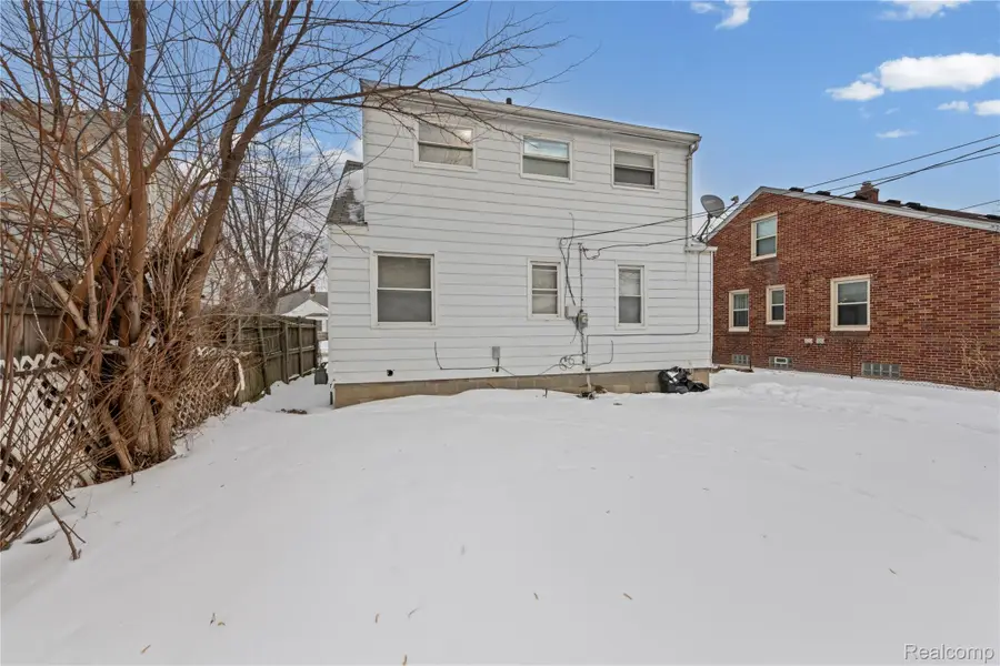 20508 Kenosha Street, Harper Woods, MI 48225 - #3