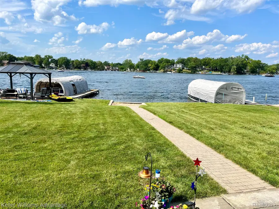 340 Angola Street, Wolverine Lake, MI 48390 - #3