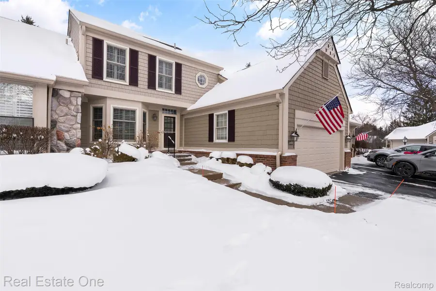 2409 Wildbrook Run, Bloomfield, MI 48304 - #2