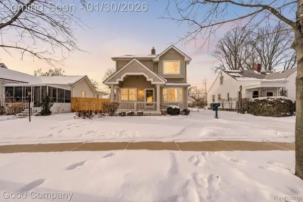 2795 Robina Avenue, Berkley, MI 48072
