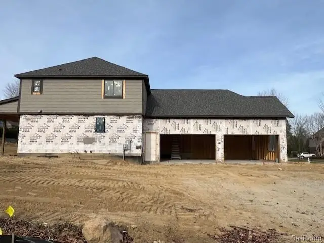 001 Fieldcrest, Waterford, MI 48307 - Image #3