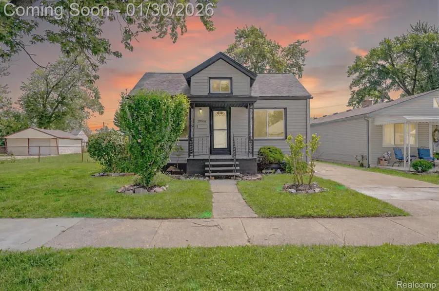 27500 Tighe Street, Roseville, MI 48066 - #2