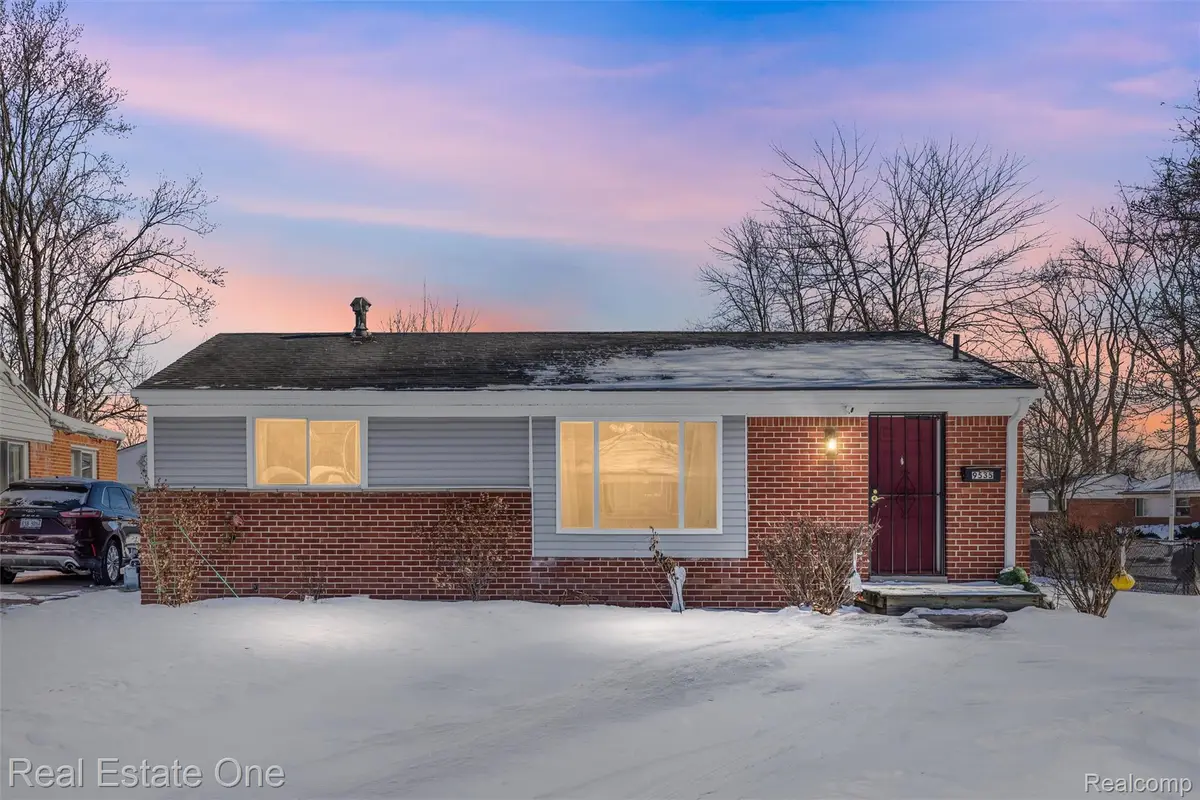 9535 Chamberlain Street, Romulus, MI 48174 - Image #1