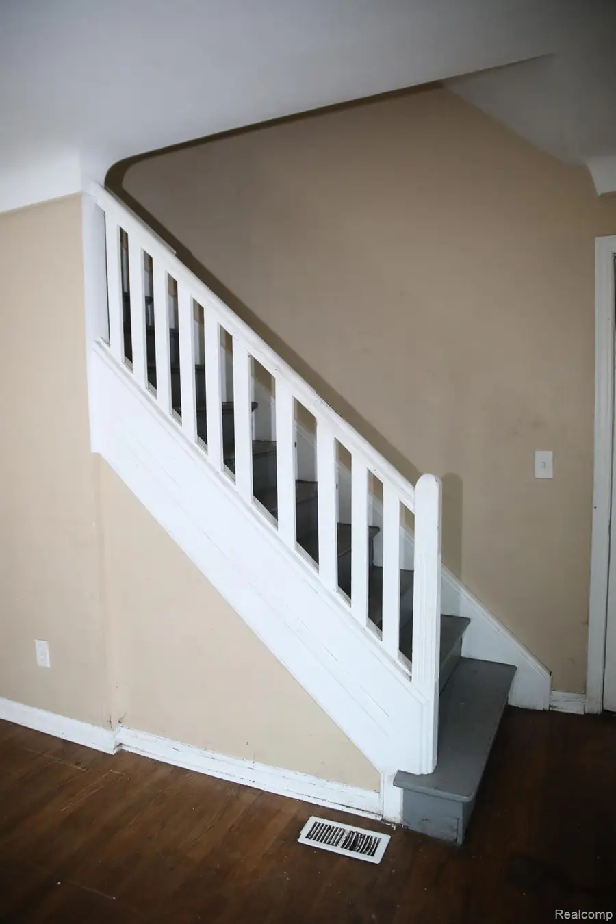 20259 Bradford Street, Detroit, MI 48205 - Image #3