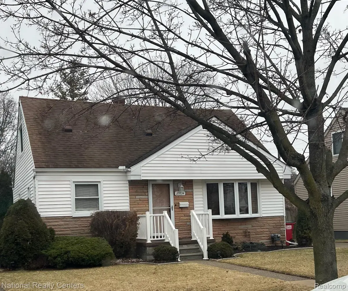 25534 Mackinac Street, Roseville, MI 48066 - Image #1