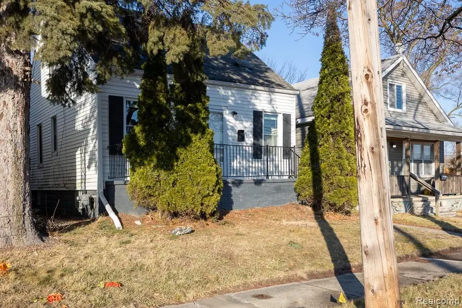 128 W Muir Avenue, Hazel Park, MI 48030 - Image #3