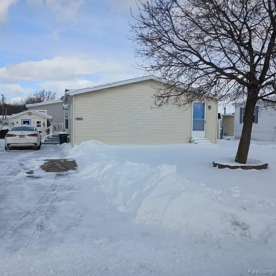 19859 Arcadia Drive, Clinton Township, MI 48036 - #1