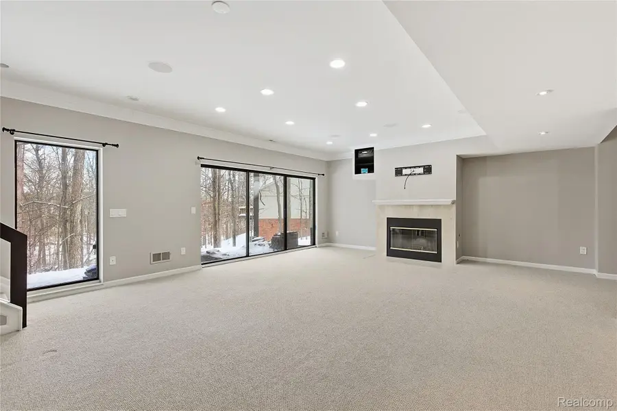 7154 Westchester, West Bloomfield, MI 48322 - Image #2