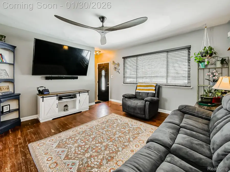 3877 Niagara Street, Wayne, MI 48184 - Image #2