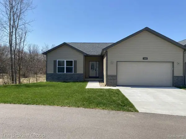 3365 Meadowridge Court, Davison, MI 48423