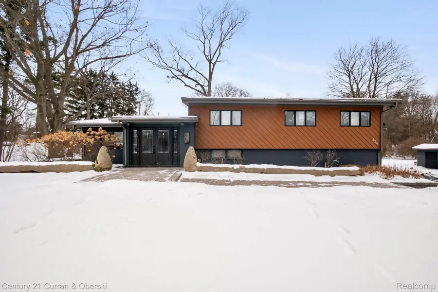 234 N Sheldon Road, Plymouth, MI 48170 - Image #3