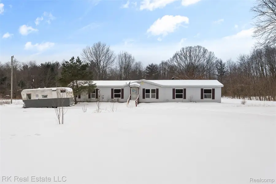 8237 Lambs Road, Wales Township, MI 48027 - Image #2