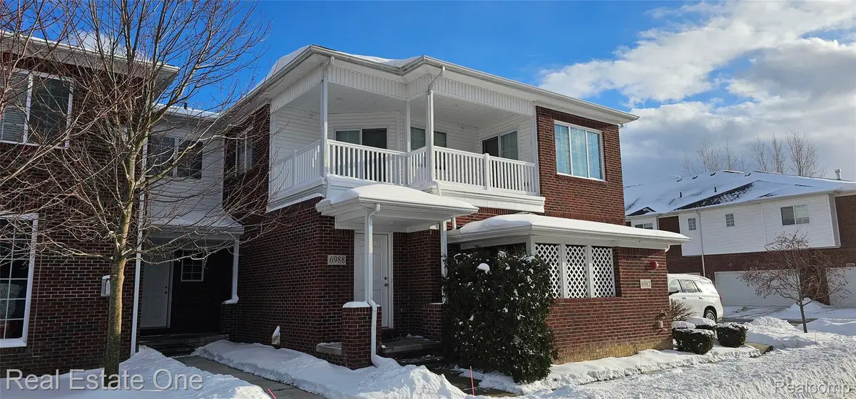 6988 Boulder Pointe Drive #85, Washington, MI 48094 - Image #1