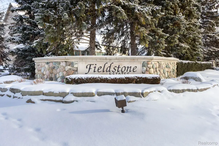 49683 Yale Drive, Macomb, MI 48044 - #3