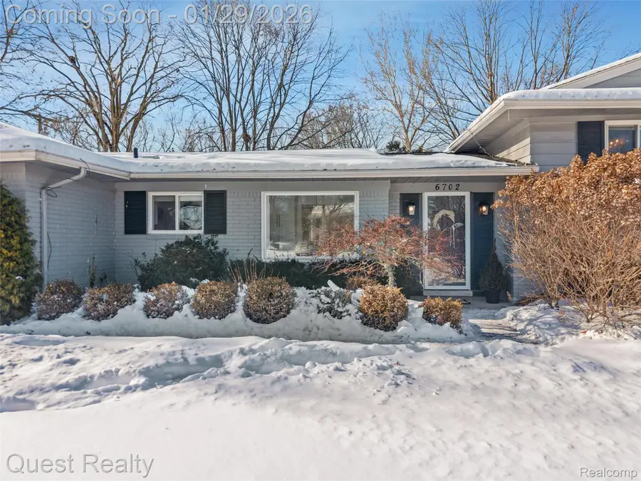 6702 Cathedral Drive, Bloomfield, MI 48301 - Image #3
