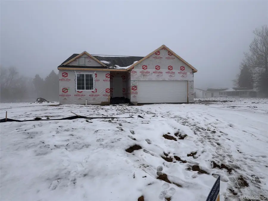 104 Cottonwood Court Court, Litchfield, MI 49252 - Image #2