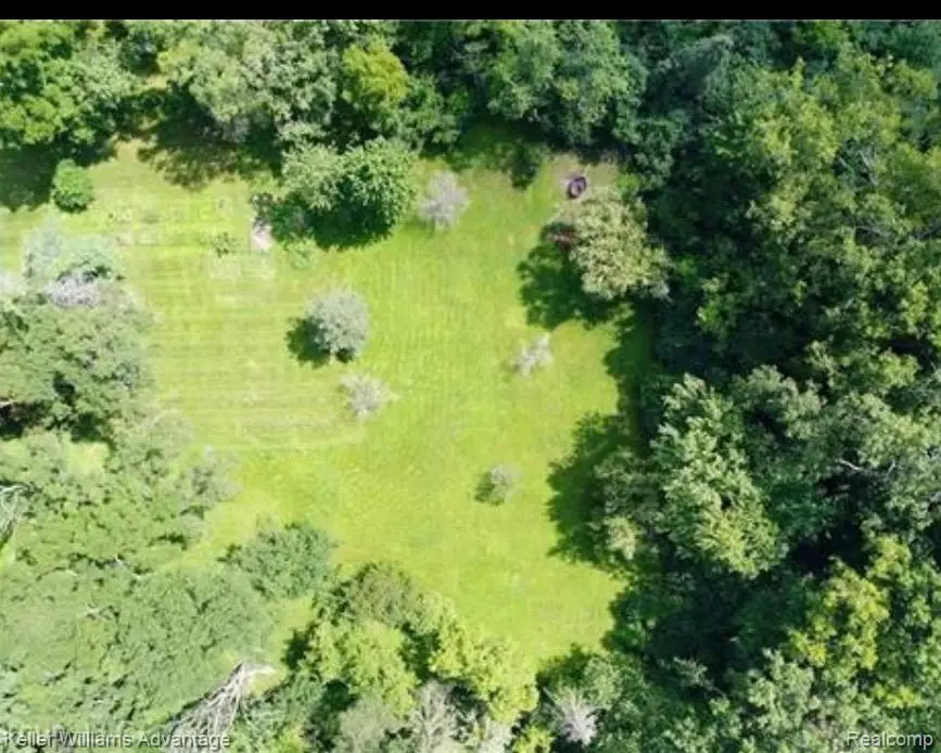 34037 W 9 Mile Road, Farmington, MI 48335 - #2