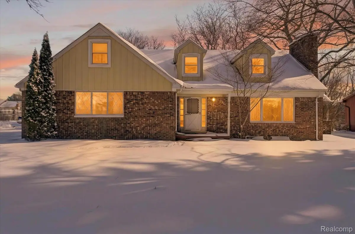 68730 Campground Road, Washington, MI 48095 - Image #1