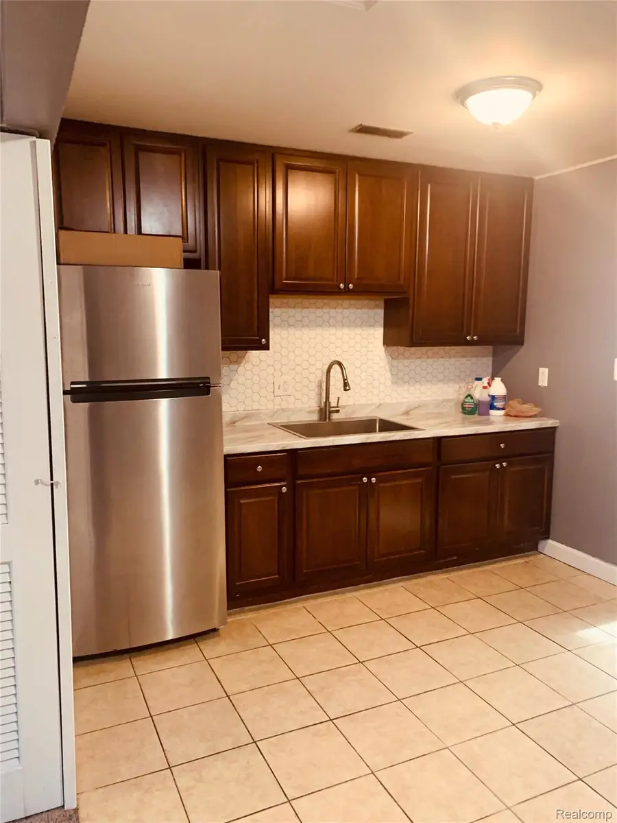 22751 Rosewood Street, Oak Park, MI 48237 - Image #2