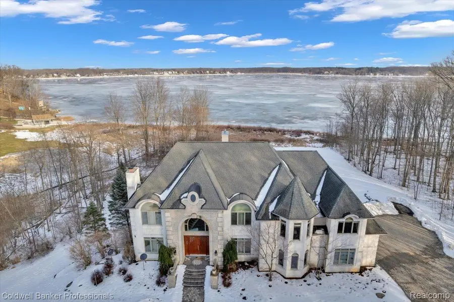 4359 Longview Drive, Lapeer, MI 48446 - #2