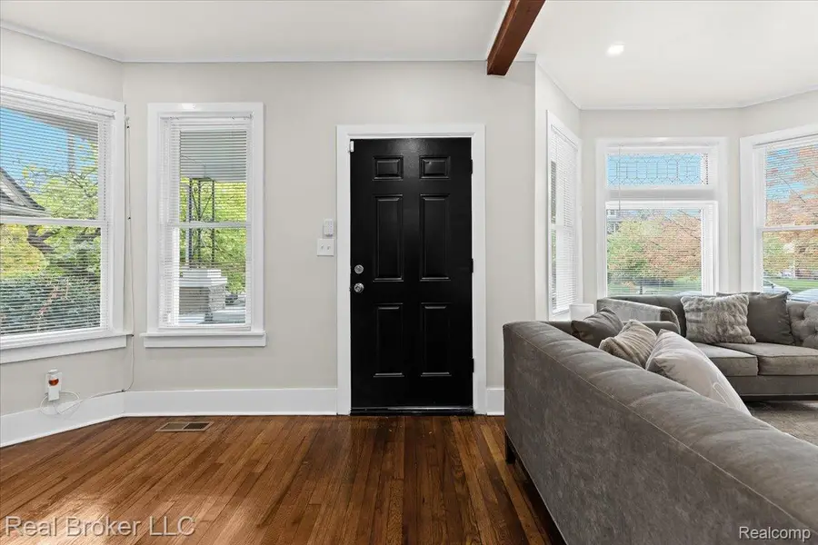 1174 Seward Street, Detroit, MI 48202 - #2