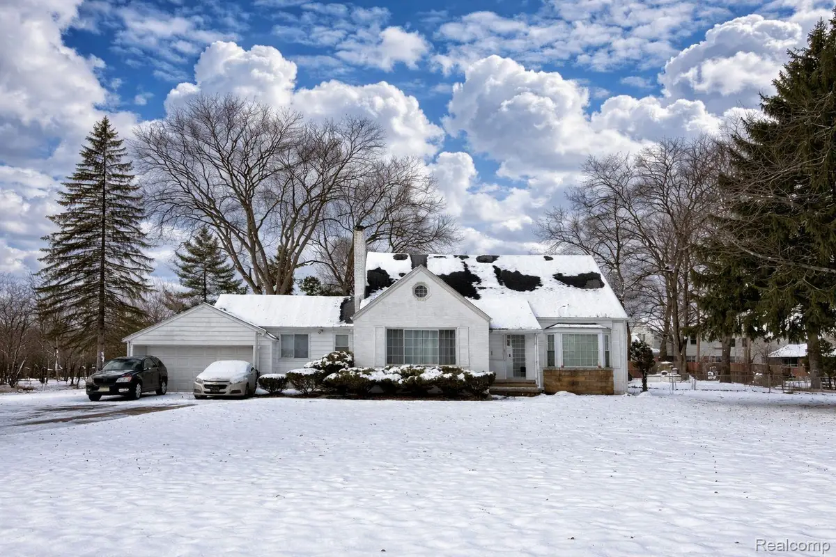 18510 George Washington Drive, Southfield, MI 48075 - #1