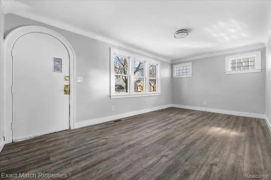 638 Raskob Street, Pontiac, MI 48340 - #2