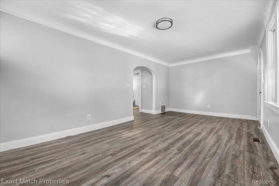 638 Raskob Street, Pontiac, MI 48340 - #3