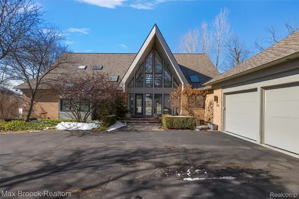 1136 Norminister End, BloomfieldHills, MI 48302