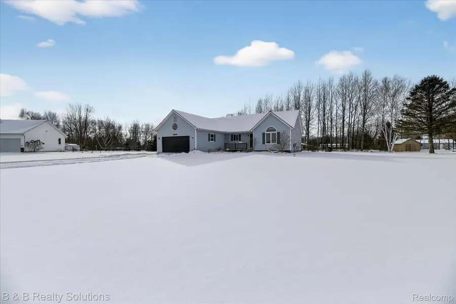 5769 Cobblestone Drive, Deerfield, MI 48461 - Image #3