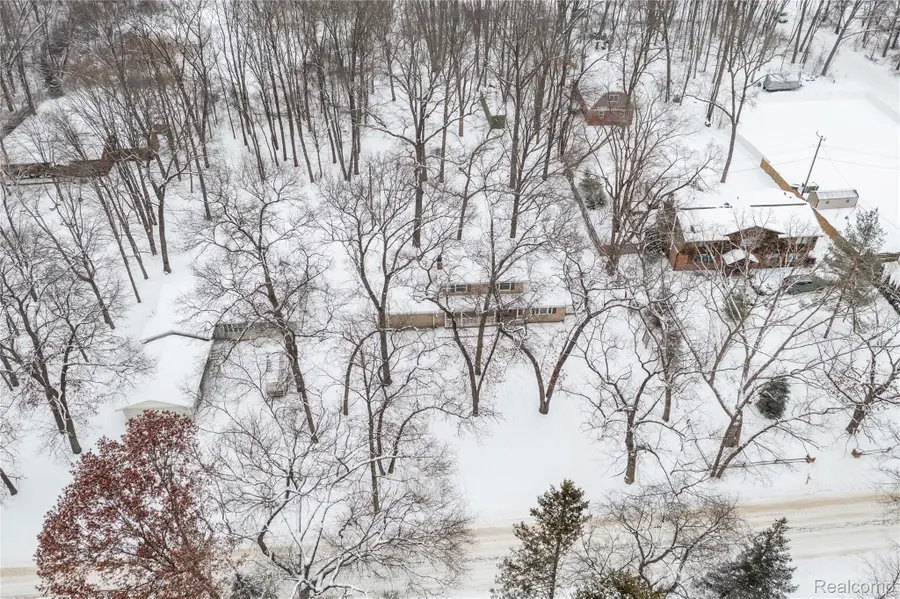 5050 Eagle Road, White Lake, MI 48383 - #3